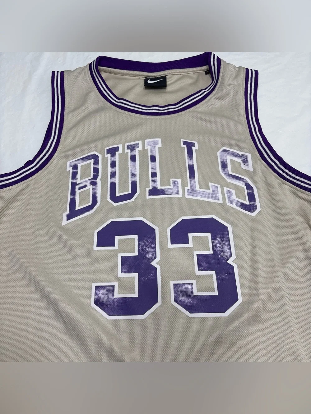 Nike Chicago Bulls #33 Tan Coffee Jersey Men’s Large